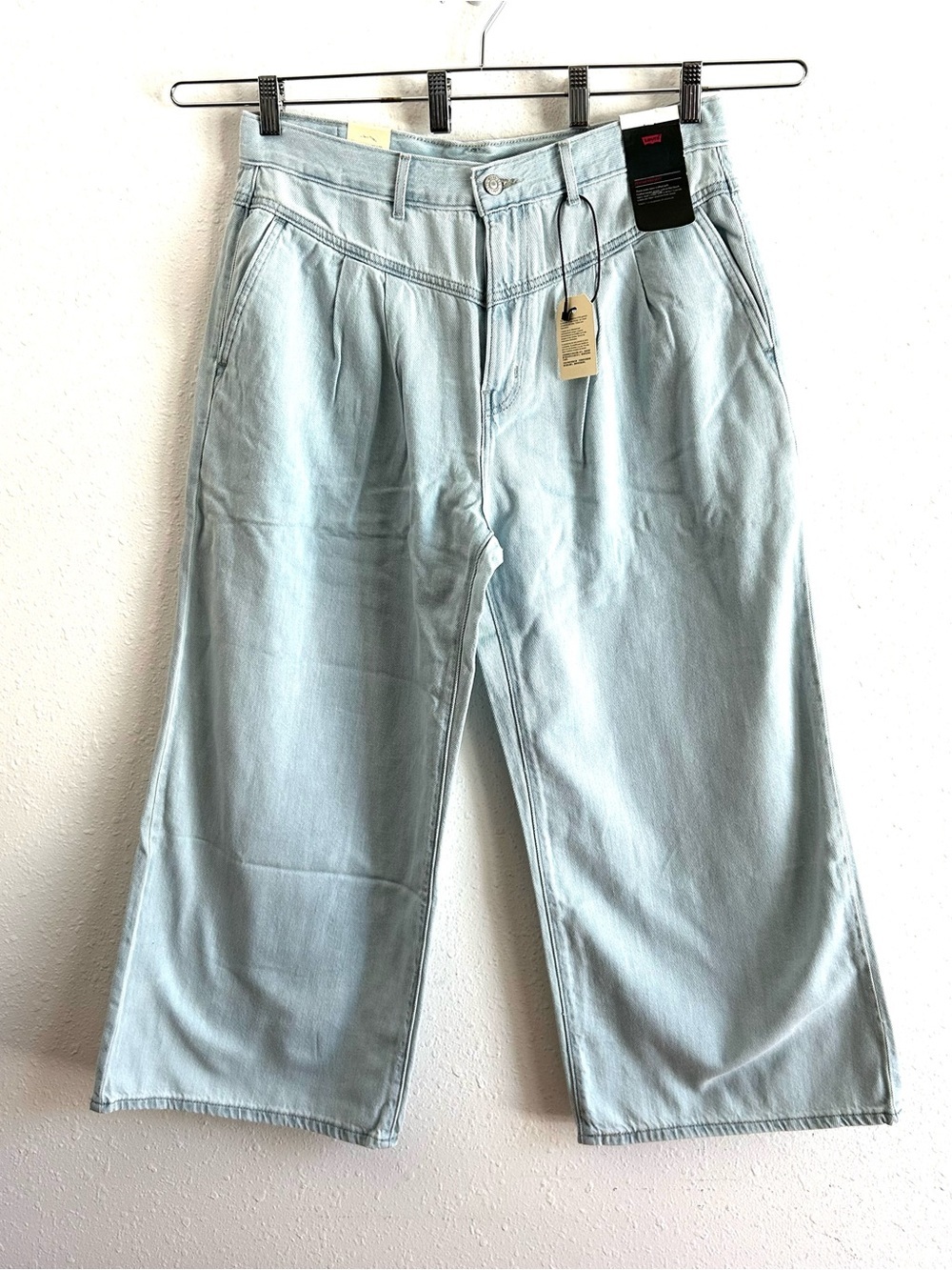 Levi's Baggy Jeans Women's Size 31x26 Blue Denim Lightweight Loose Fit